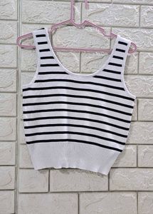 Knit Cropped Tank Top (Black &amp; white stripes)