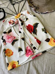 Off Shoulder Blackless Knot Top 💗🌸🌼