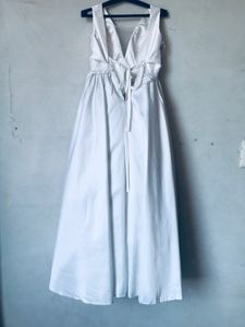 Satin White Wedding Sleeveless V-Neck