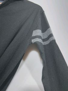 [Black Sweater (men’s )] Chest 40 | Length 27 No flaws and its an amazing piece!