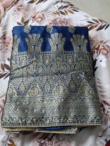 Elegant Blue Embroidered sunt