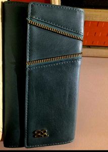 Chic Navy Blue Zipper Wallet