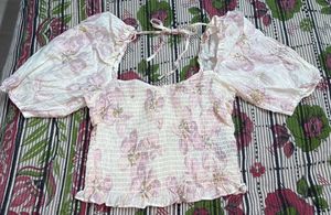 Chic Floral Smocked Puff Sleeve Top