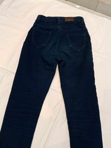 Classic Dark Wash Skinny Jeans for 10 to 12 yr