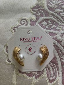 Elegant Pearl & Gold anti tarnish earings
