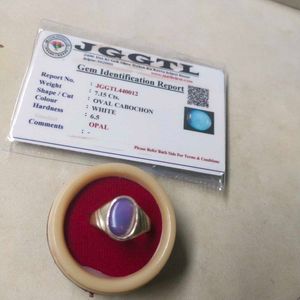 7.150 Cts. Original White Opal In Pure Silver Ring