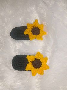Sunflower Hair Clips - Adorable!