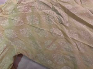 Cream Kurta with Leaf Pattern