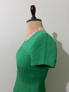 Chic Green Short Sleeve Dress