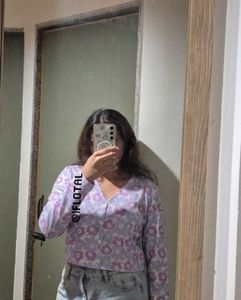 Cute Floral Print Button-Up Top