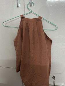 Stylish Brown Cold-Shoulder Top