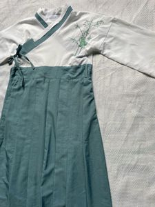 Elegant White &amp; Teal Korean Traditional Dress