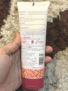 Plum Saffron &amp; Papaya Glow Bright Face Wash
