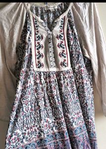 2 chic tops @ 350