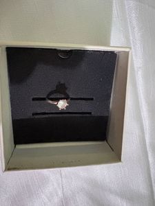 Elegant Rose Gold Solitaire Ring