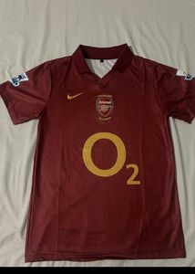 Arsenal FC O2 Jersey ( can do 100 off )