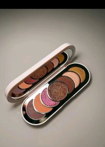 Rare Beauty Eyeshadow Palette