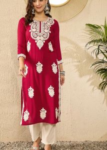 Elegant Maroon Embroidered Kurta