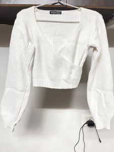 White Knit Crop Sweater🤩❤️