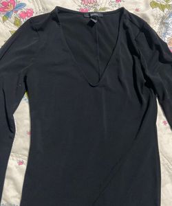 Elegant Black Long Sleeve V-Neck Dress