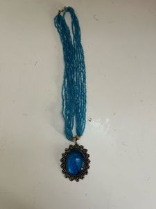 Vintage Blue Stone Pendant Necklace