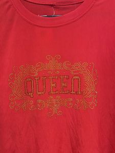 Red Queen Graphic Tee