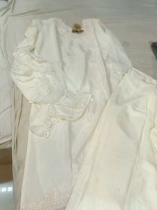 Elegant White Kurta Set with Flared Sleeves