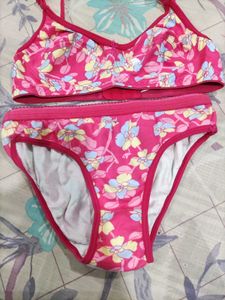 Floral Print Bra &amp; Panty Set