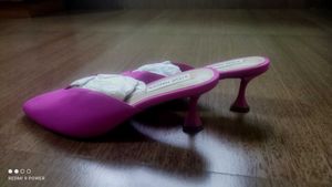 Steve Madden Fuchsia Pink Pumps 👠