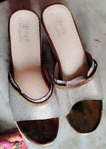 Silver party wear wedges👠👡