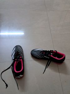 Adidas Shoes Girls Like New, 5299 Original Price