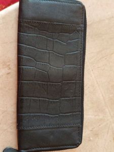 Hide Design Black Wallet