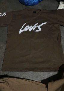 Levi's Brown Graphic T-Shirt