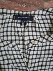 Cute Ruffled Gingham Button-Up Top