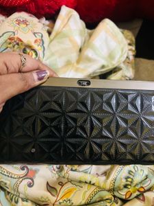 Chic Black Textured Wallet