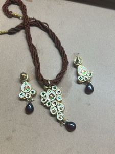 Elegant Necklace and Earring Set