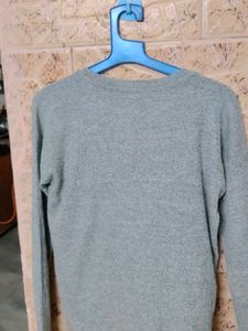 Forever 21 soft Grey Sweater Top