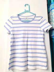 Striped Tee - Casual Comfort