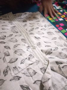 Combo Shirt 5-6 year boy offer only 250 coins