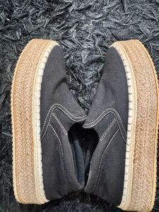 H&amp;M Black Slip-On Shoes