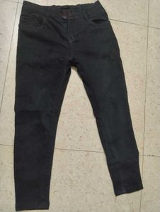 Stylish Dark Wash Jeans for Men