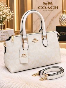 Coach signature Satchel Bag