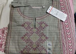 Elegant Ayavassa Kurta