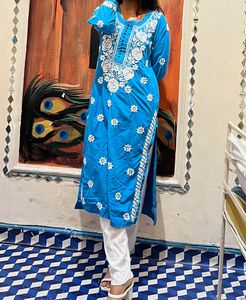 Lucknowi chikankari kurti kurta