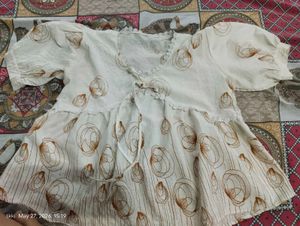 A beautiful korean top