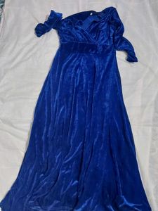 Elegant Royal Blue Velvet Maxi Dress