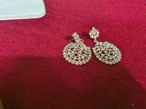 Sparkling Necklace and Earring Set
