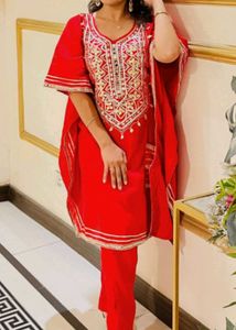 Elegant Red Embroidered Kurta Set