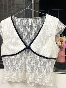 Lace Trim Crop Top