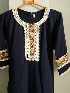 Elegant Navy Blue Kurta Pant Set.